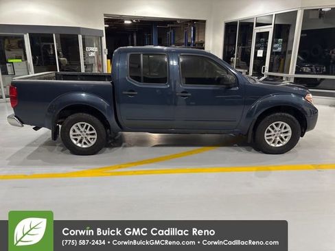 Used 2019 Nissan Frontier SV AWD/4WD image 7