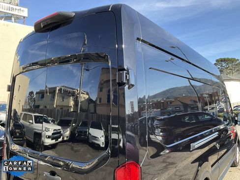 Used 2022 Ford E-Transit 148 High Roof Extended w/ Load Area Protection Package image 62