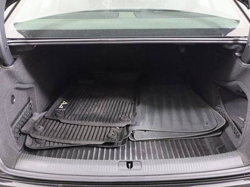 Used 2019 Audi A4 2.0T Premium w/ Convenience Package image 17