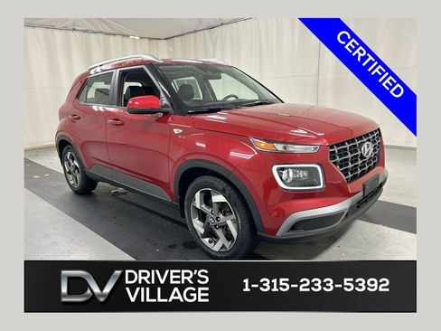 Used 2022 Hyundai Venue Limited image 1