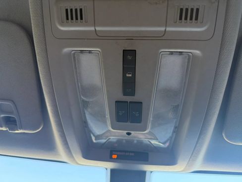 Used 2015 Cadillac SRX FWD image 26