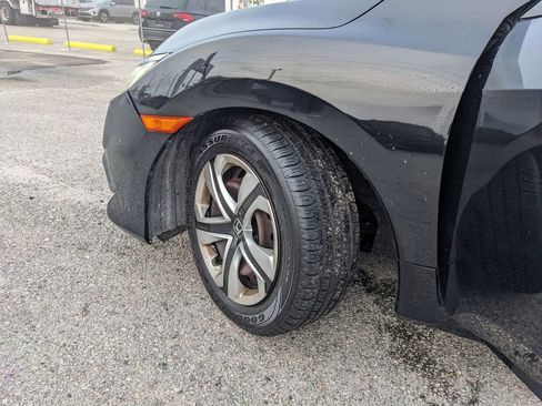 Used 2016 Honda Civic LX image 31