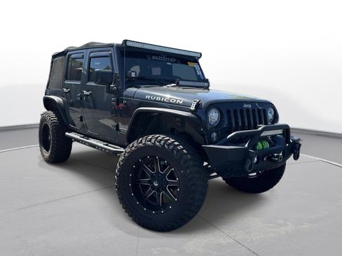 Used 2017 Jeep Wrangler Unlimited Rubicon w/ Dual Top Group image 4