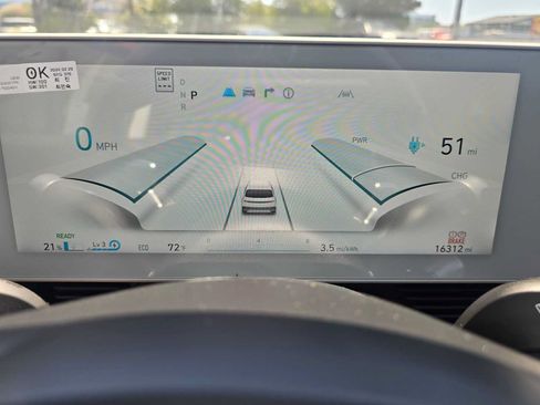 Used 2024 Hyundai Ioniq 5 SEL RWD image 27
