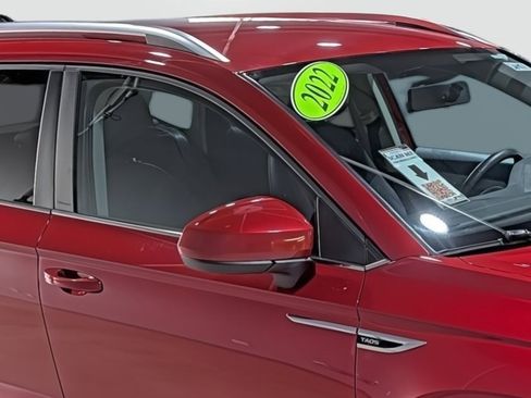 Used 2022 Volkswagen Taos SE image 15