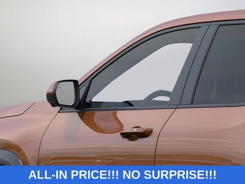 New 2027 Chevrolet Equinox LT w/ Convenience Package II FWD image 22