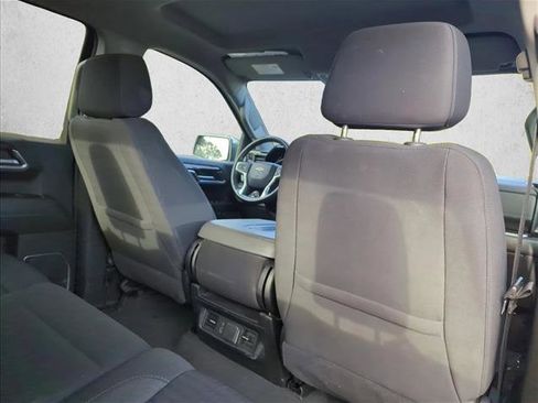 Used 2023 Chevrolet Silverado 1500 LT image 24