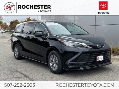 Certified 2022 Toyota Sienna LE