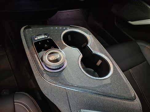 Certified 2025 Cadillac Optiq Luxury 1 image 19