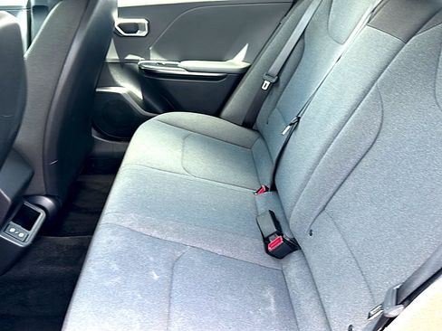 Used 2025 Kia K4 FWD image 18