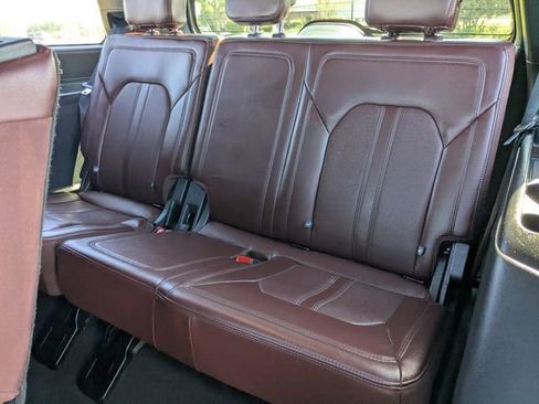 Used 2024 Ford Expedition Limited RWD image 32