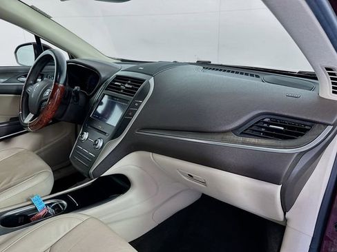 Used 2019 Lincoln MKC Reserve w/ MKC Climate Package AWD/4WD image 28