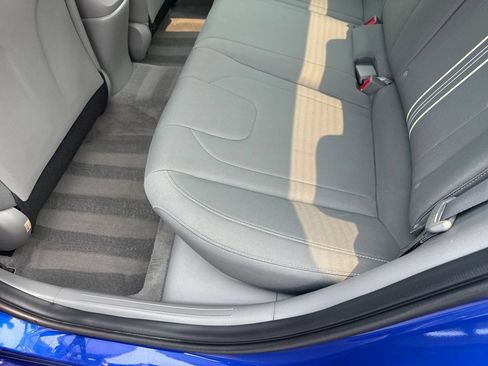 Certified 2023 Hyundai Elantra SEL FWD image 16