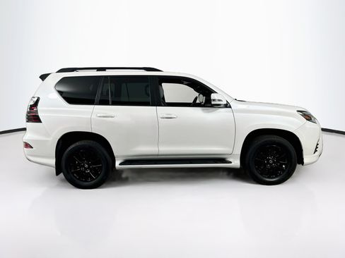 Used 2023 Lexus GX 460 w/ Black Line Special Edition AWD/4WD image 4