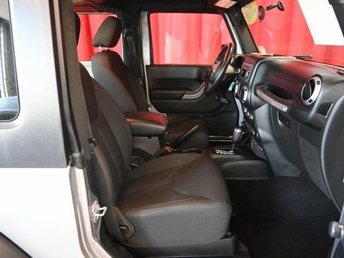 Used 2016 Jeep Wrangler Sport w/ Quick Order Package 24S image 11