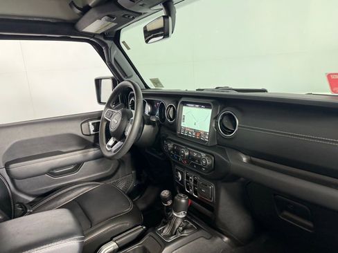 Used 2023 Jeep Wrangler Sahara 4xe image 17