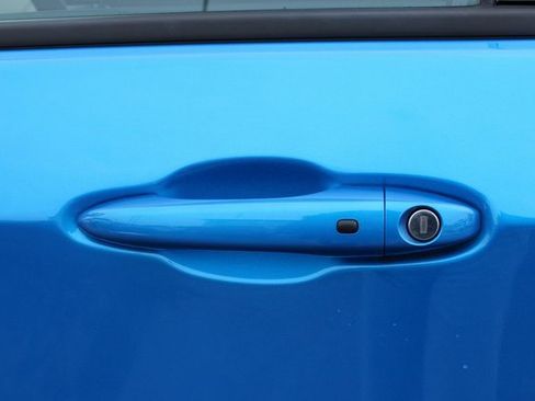 Used 2024 Jeep Compass Limited image 9