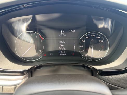 Certified 2024 Cadillac XT5 Luxury FWD image 30