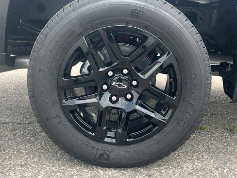 New 2026 Chevrolet Silverado 1500 Custom w/ Rally Edition AWD/4WD image 37