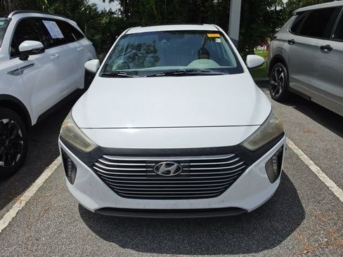 Used 2018 Hyundai Ioniq Limited w/ Limited Ultimate Package 03 FWD image 2