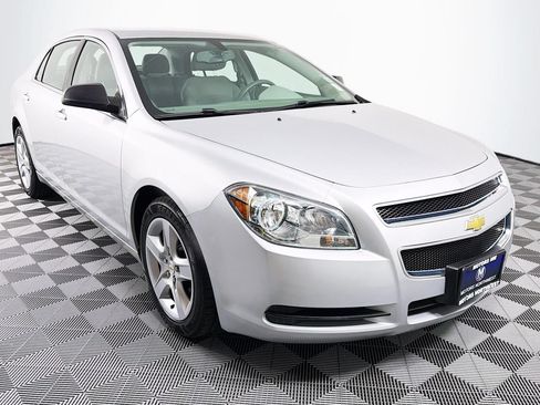 Used 2012 Chevrolet Malibu LS FWD image 29