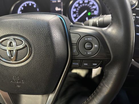 Used 2018 Toyota Camry SE image 27