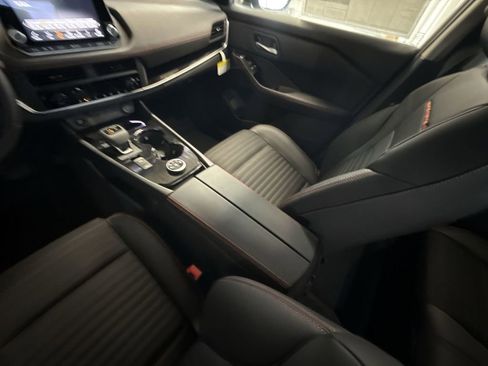 New 2026 Nissan Rogue SV w/ Rock Creek Premium Package AWD/4WD image 23