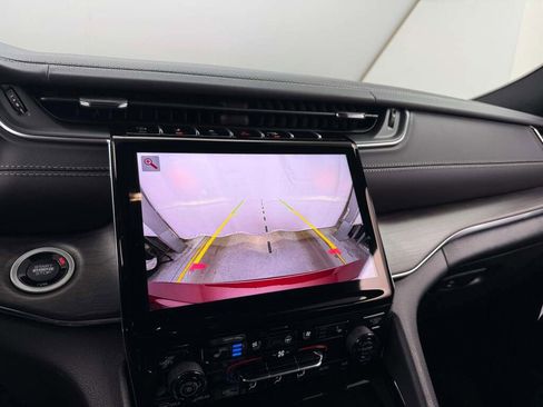 New 2025 Jeep Grand Cherokee L Overland image 31