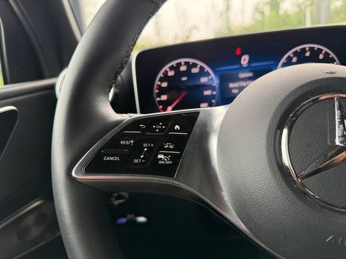 Certified 2026 Mercedes-Benz GLC 300 4MATIC image 27