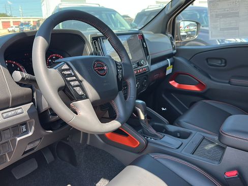 New 2026 Nissan Frontier Pro-X w/ Pro Premium Package image 9
