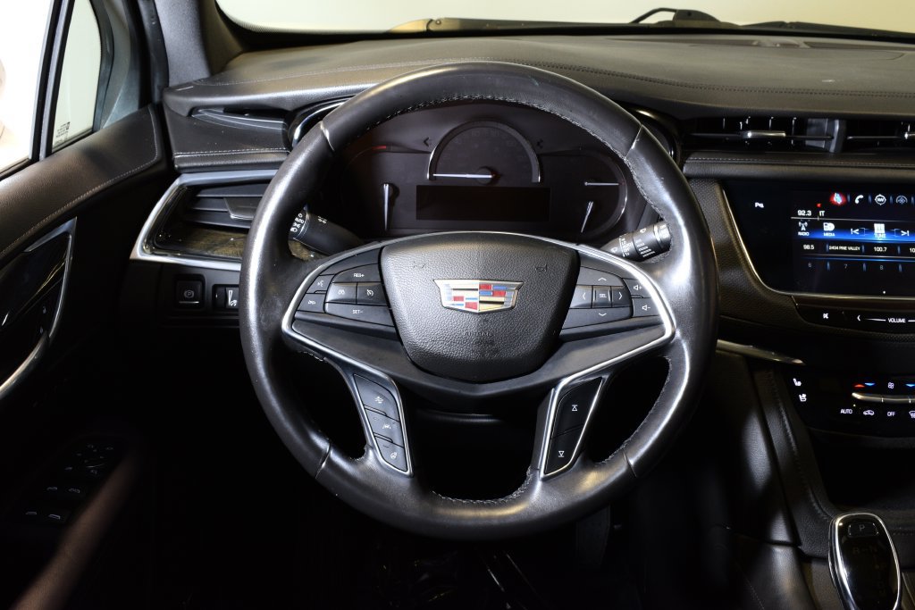 Used 2017 Cadillac XT5 Premium Luxury AWD/4WD image 20