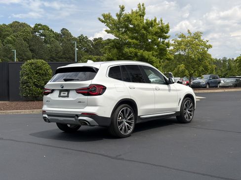 Used 2024 BMW X3 sDrive30i w/ Convenience Package w/ZPA RWD image 3