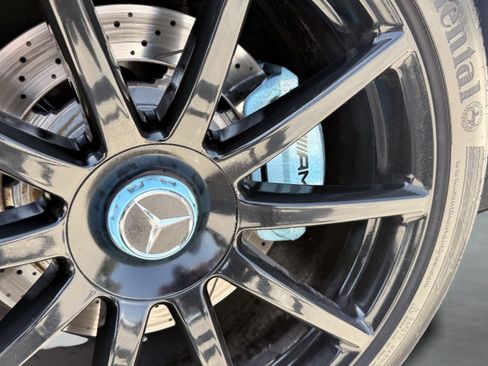 Used 2016 Mercedes-Benz S 63 AMG 4MATIC Sedan image 33