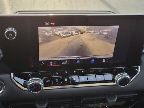 New 2026 GMC Canyon Elevation w/ Convenience Package image 10