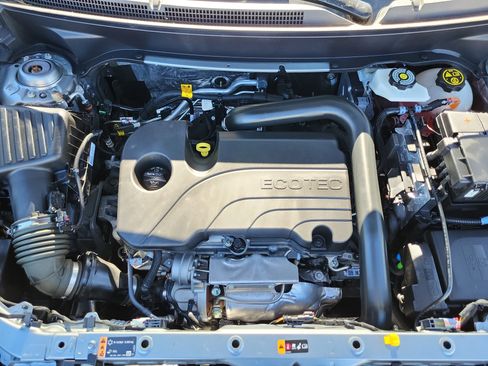 Used 2023 Chevrolet Equinox LT image 23