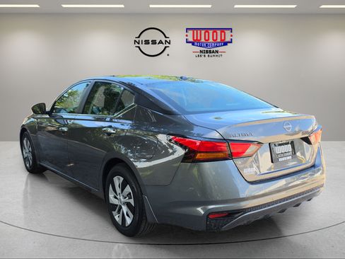 Certified 2025 Nissan Altima 2.5 S FWD image 4