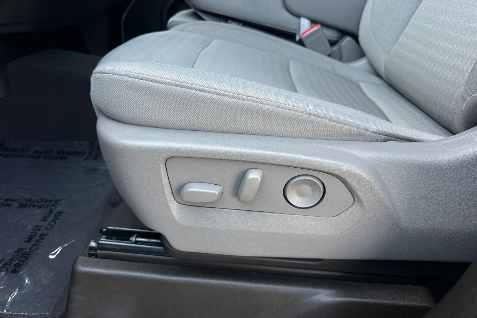 Used 2026 Chevrolet Silverado 1500 LT RWD image 13