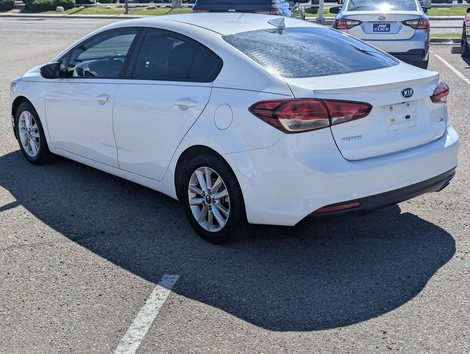 Used 2017 Kia Forte S FWD image 4