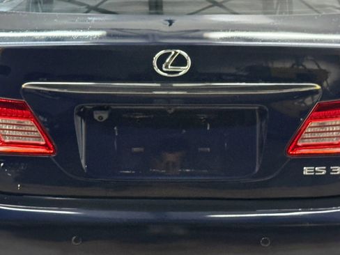 Used 2011 Lexus ES 350 ES 350 Sedan 4D image 11