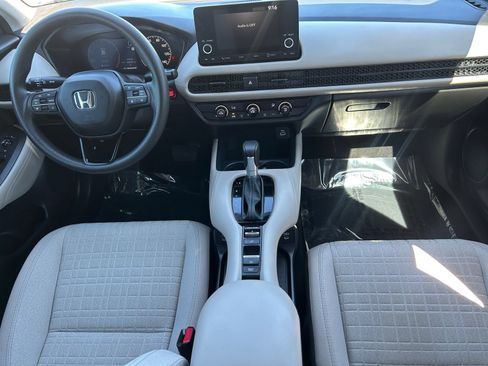 Certified 2025 Honda HR-V LX image 14