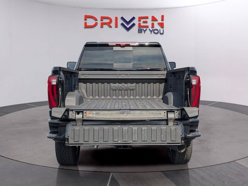 New 2026 GMC Sierra 2500 Denali w/ Denali Reserve Package AWD/4WD image 5