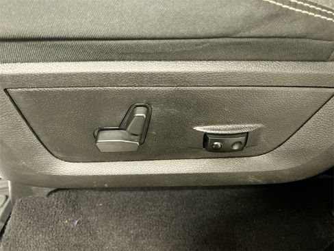 Certified 2022 RAM 1500 Classic Warlock w/ Trailer Tow Group image 10