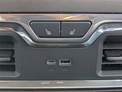 New 2026 GMC Sierra 2500 Denali w/ Denali Reserve Package image 18