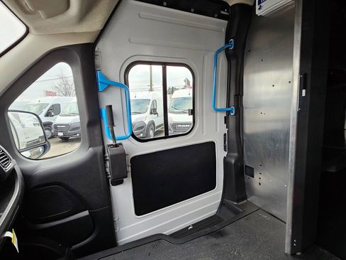 New 2024 RAM ProMaster 3500 w/ Delivery Van Package image 30