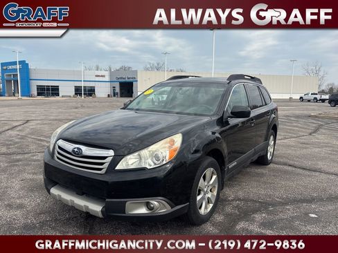 Used 2011 Subaru Outback 3.6R Limited AWD/4WD image 1