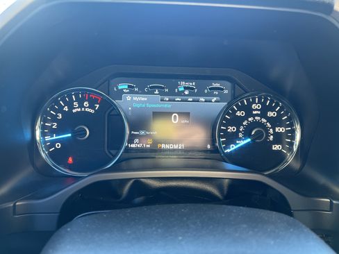 Used 2015 Ford F150 Lariat image 20