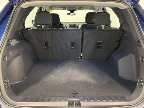 Used 2023 Chevrolet Equinox LS image 5