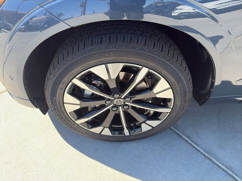 New 2026 Volvo XC60 B5 Plus w/ Protection Package Premier image 20