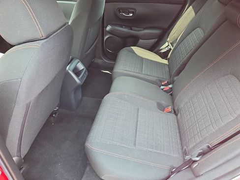 Used 2024 Honda HR-V Sport image 12