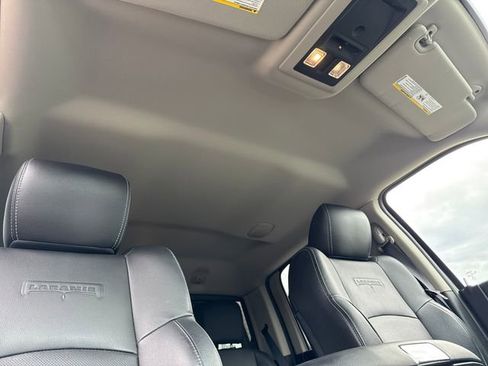 Used 2016 RAM 1500 Laramie w/ Convenience Group image 25